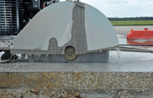 Choosing Between Dry & Wet Cutting | Blades and Bits